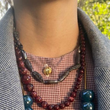Collar perla Gris