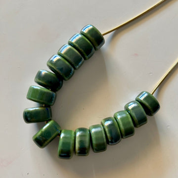 Collar cerámica oliva