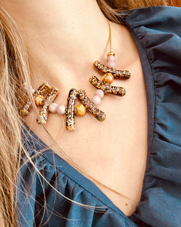 Collar cerámica coral brown