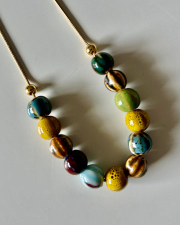 Collar cerámica bolitas summer