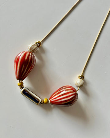Collar cerámica balloon rojo