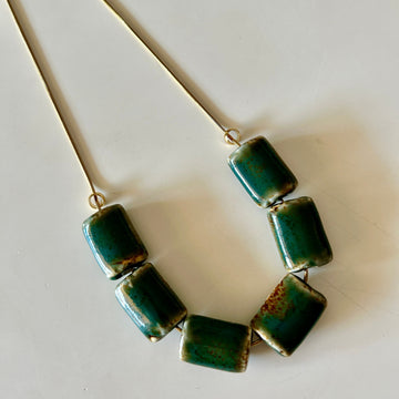 Collar cerámica square green