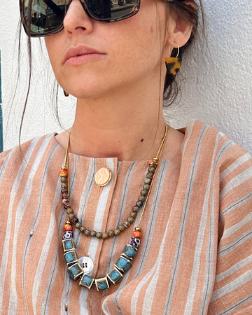 Collar cerámica bolitas oliva